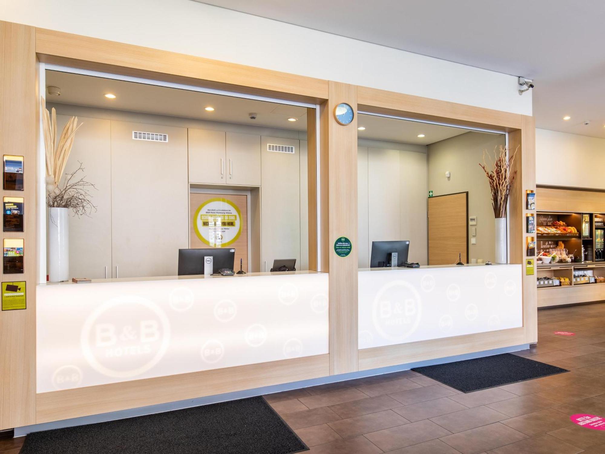 B&B Hotel Hamburg-Altona Экстерьер фото